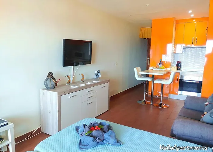 Daire Sea View Playa Arena By Helloapartments *